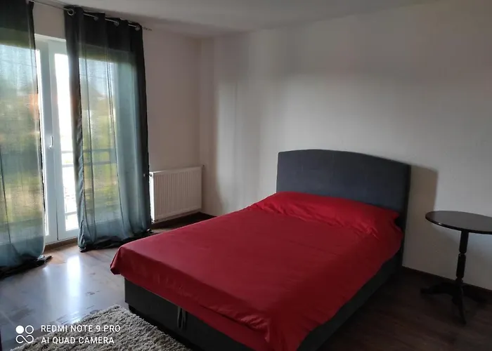 Meri Rooms